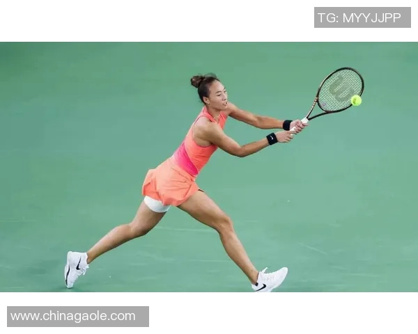 深圳网球队的个人能力揭秘：网球巨星背后的训练与成长之路