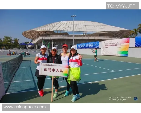 深圳网球队比赛经验深度对比分析与启示探讨